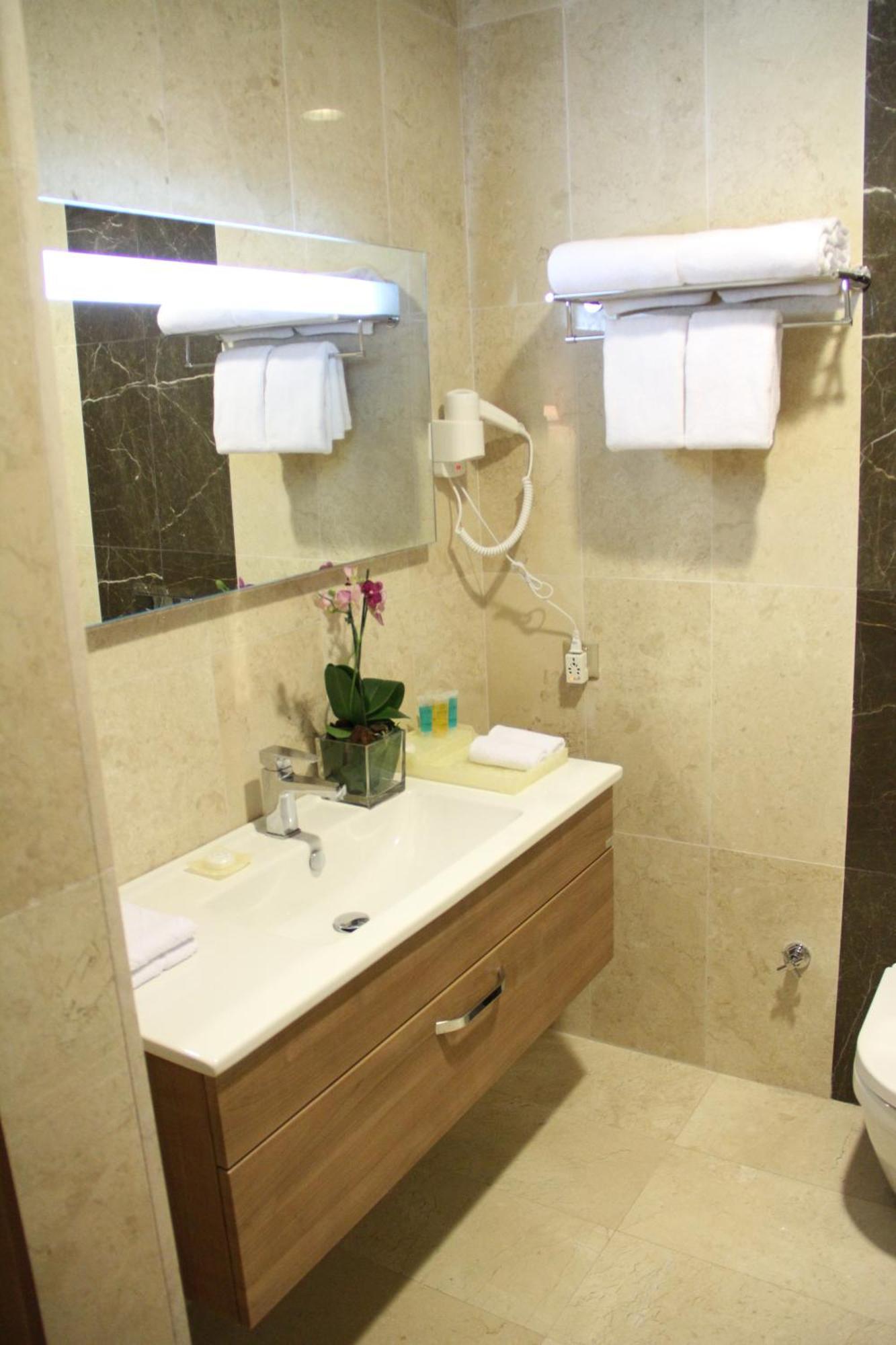 Fiori Hotel Эрбиль Экстерьер фото